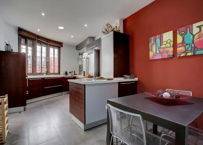 House Tenorio Дом отдыха Ронда